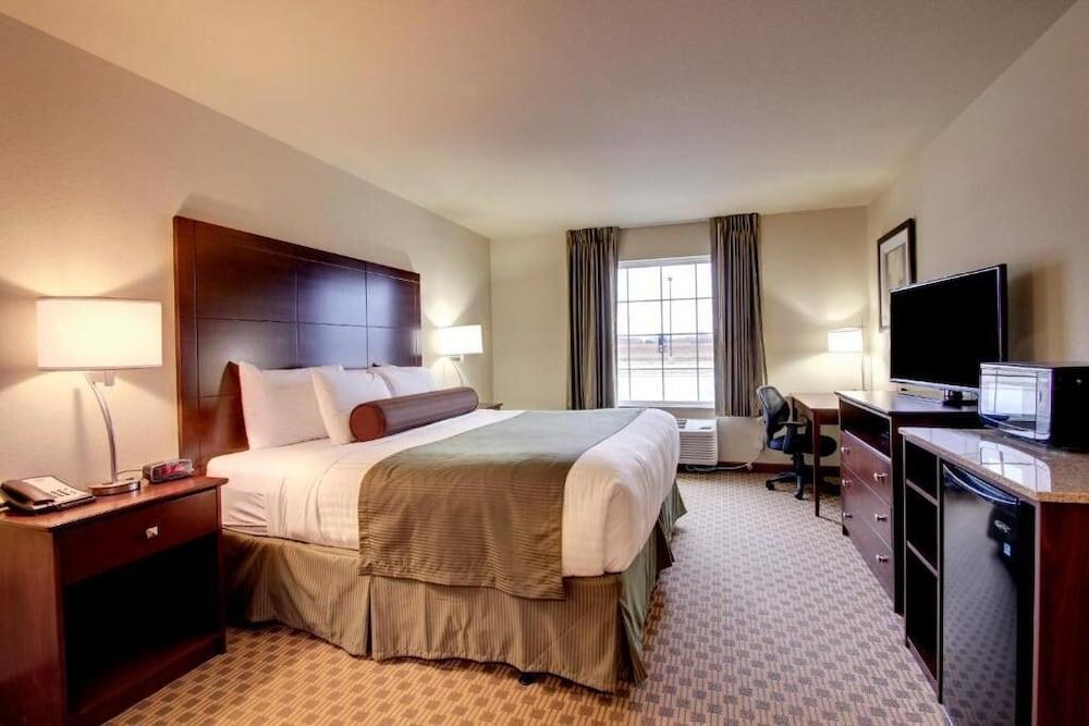 Cobblestone Hotel & Suites - Salem Exterior photo